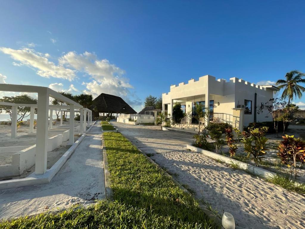 Jambo Beach Hotel Paje Esterno foto